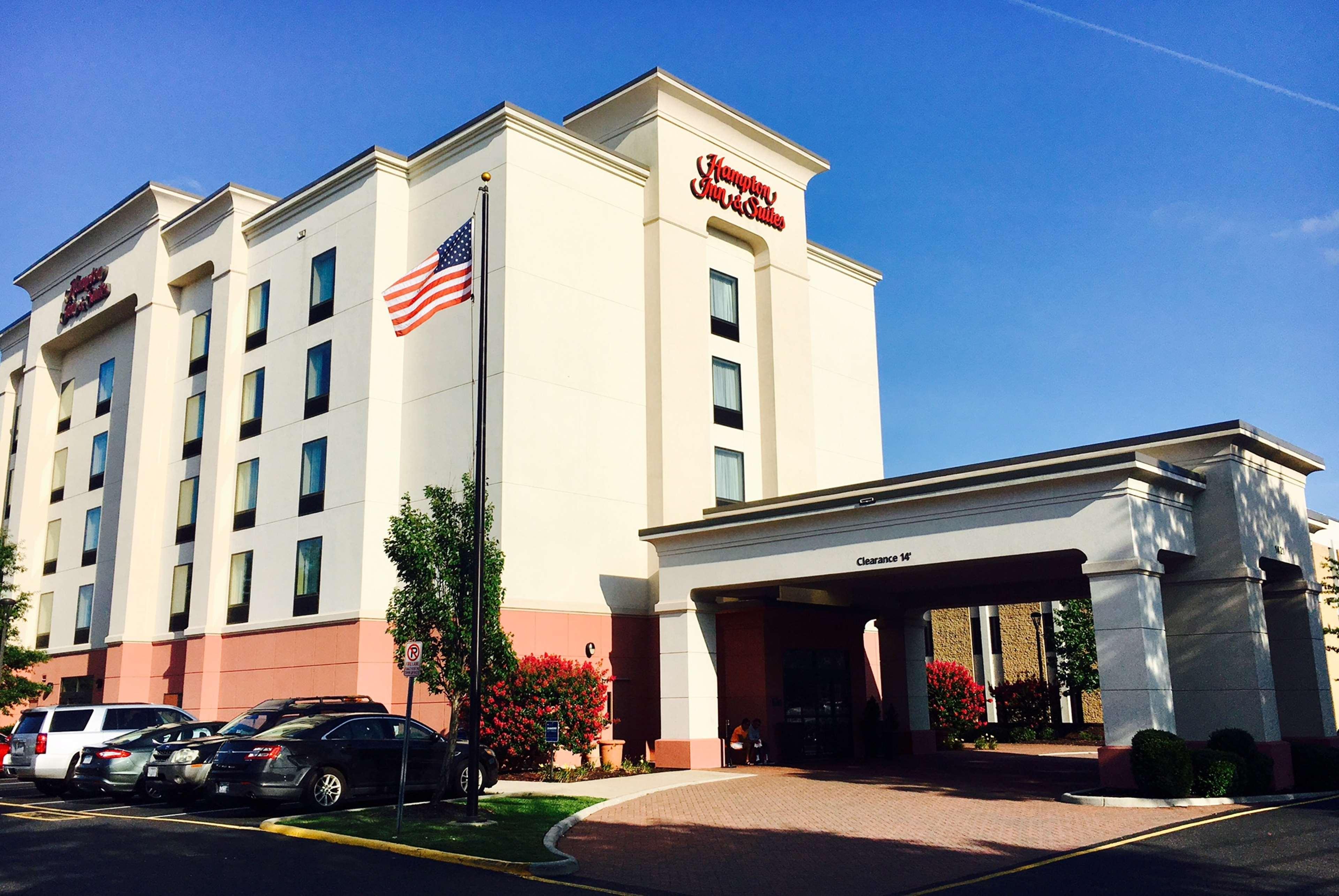 Hampton Inn & Suites Chesapeake-Battlefield Boulevard Екстер'єр фото