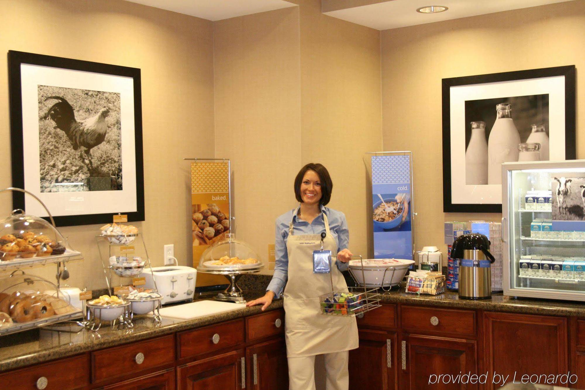 Hampton Inn & Suites Chesapeake-Battlefield Boulevard Ресторан фото