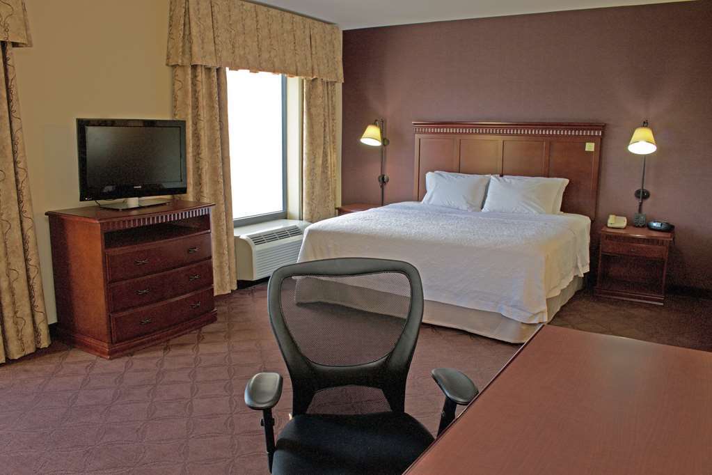 Hampton Inn & Suites Chesapeake-Battlefield Boulevard Номер фото